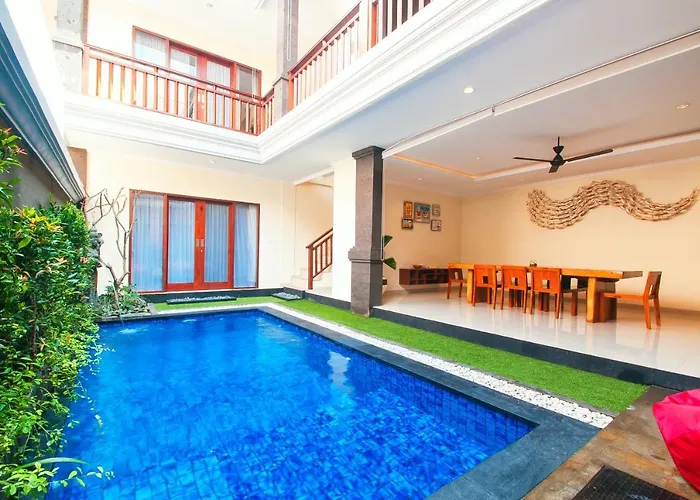 Villa Degung De Brata Family